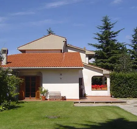 La Di Lucia 4*